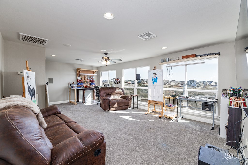 6242 Hallye Court Property Photo 30