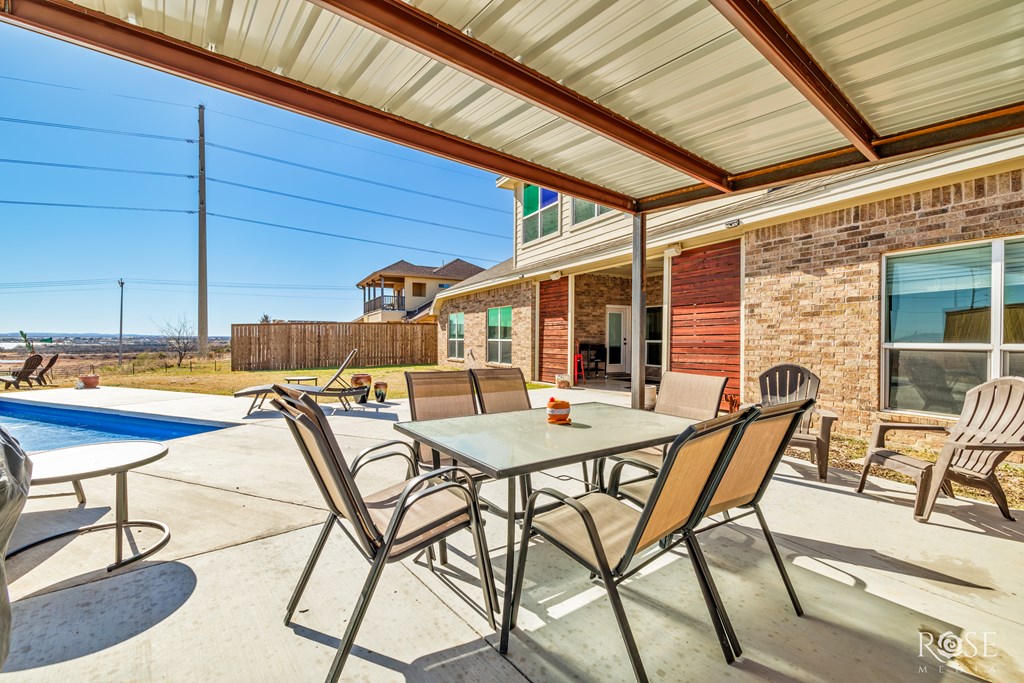 6242 Hallye Court Property Photo 37