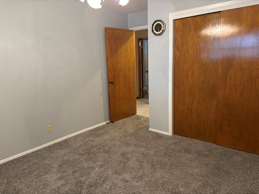 312 W Main St Property Photo 26