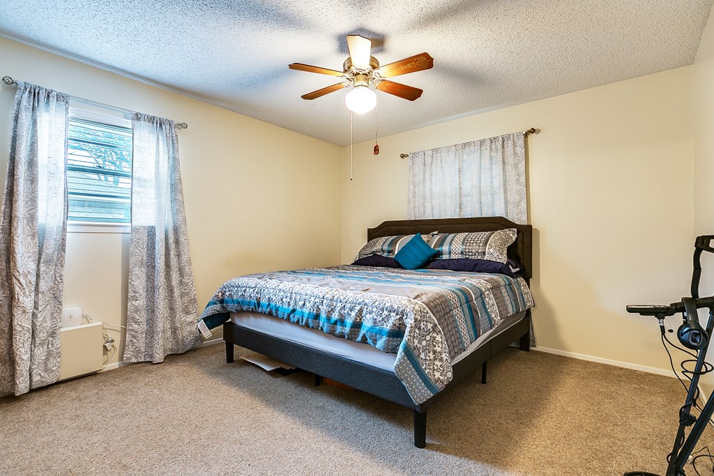 3301 Southland Blvd Property Photo 19