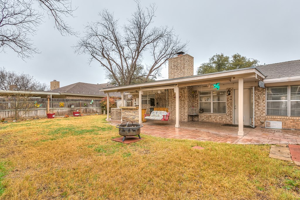 3301 Southland Blvd Property Photo 26