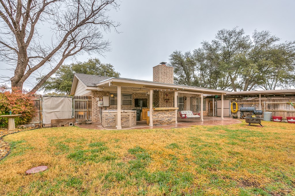 3301 Southland Blvd Property Photo 27