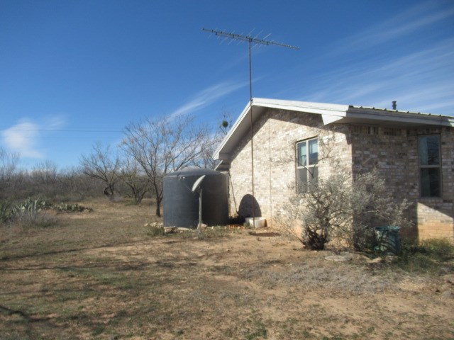601 County Rd 459 Property Photo 17