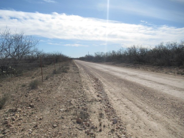 601 County Rd 459 Property Photo 18