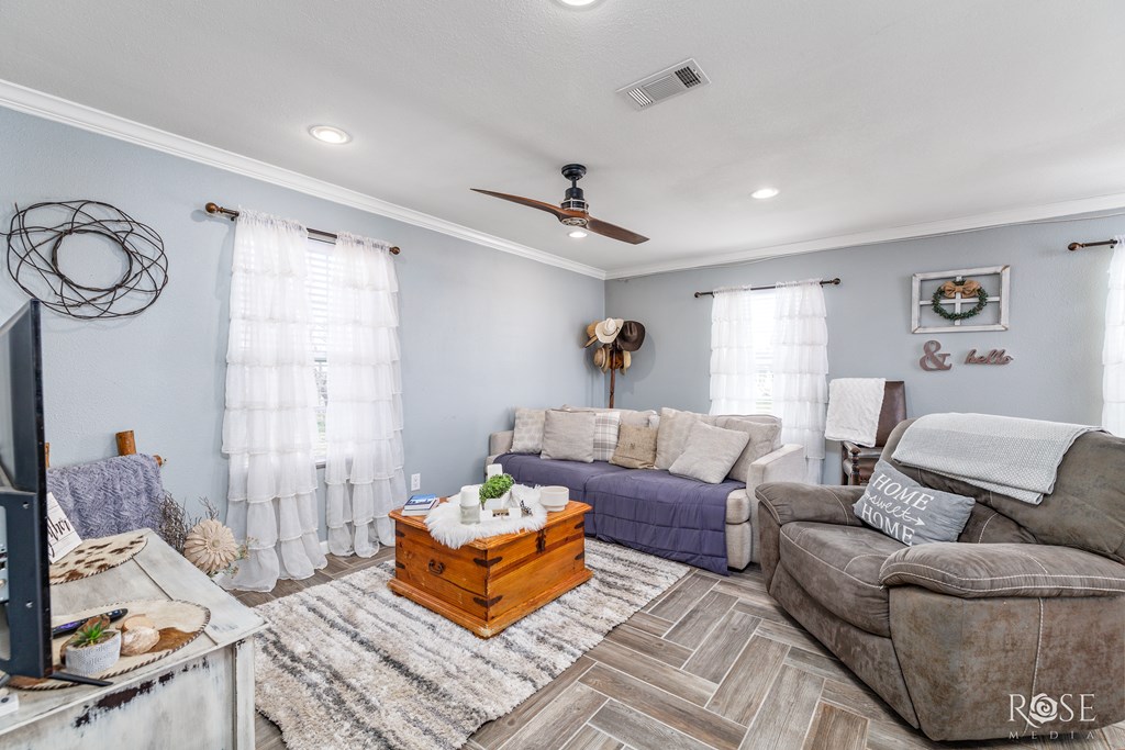 6414 Fm 380 Property Photo 6