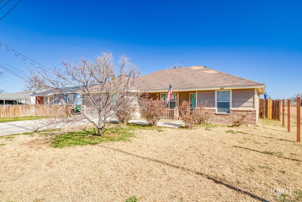 3118 Travis St Property Photo 4