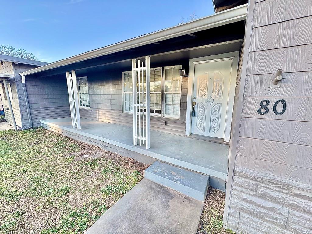 80 Belaire Ave Property Photo