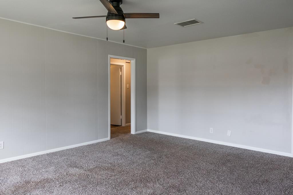 2501 Rice Ave Property Photo 4