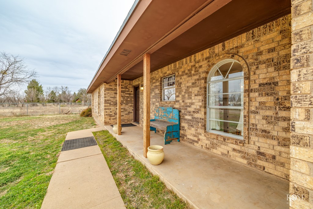 10886 Mt Nebo Rd Property Photo 5