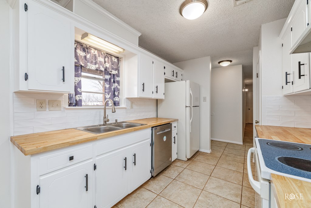 10886 Mt Nebo Rd Property Photo 12