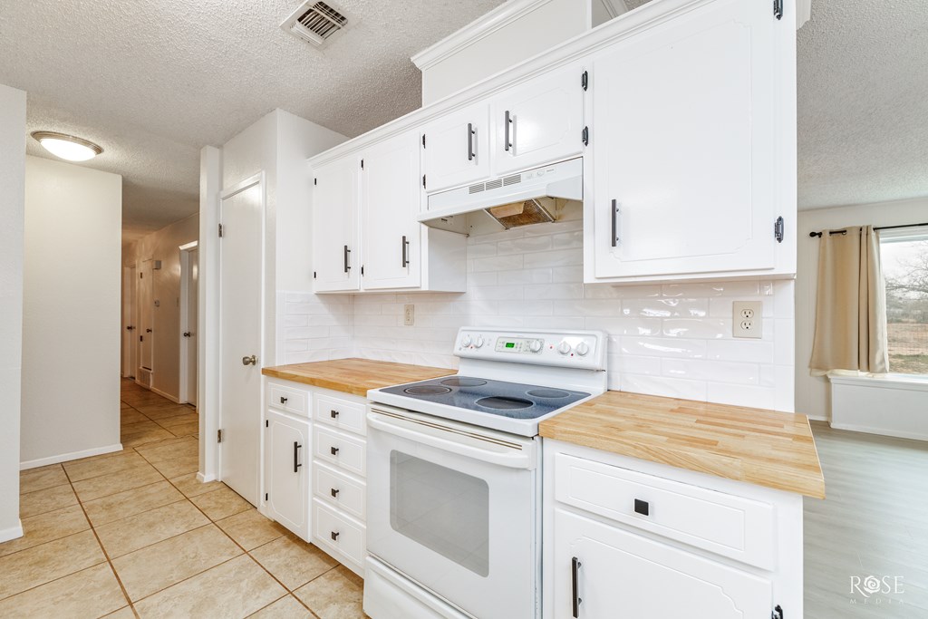 10886 Mt Nebo Rd Property Photo 13