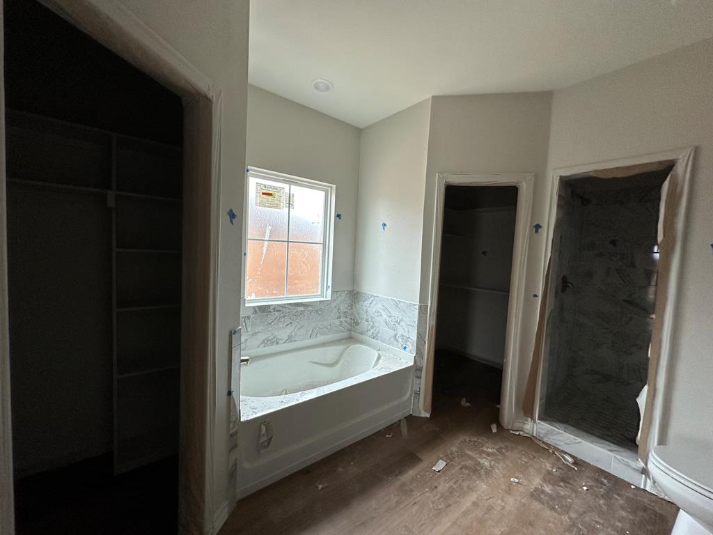 1945 Lamplighter Lane Property Photo 10