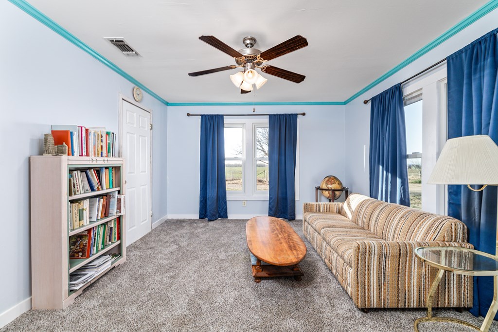 8458 W Grape Creek Rd Property Photo 18