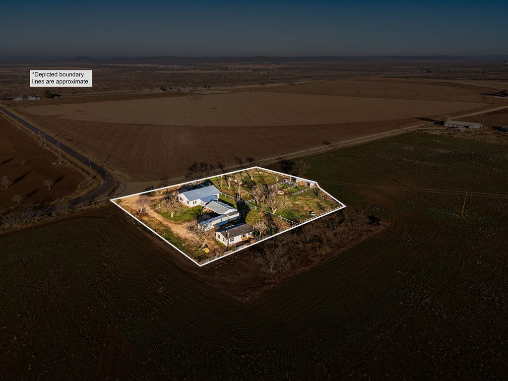 8458 W Grape Creek Rd Property Photo 49