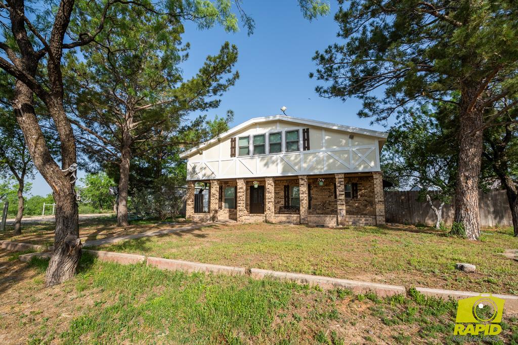 584 County Rd 211