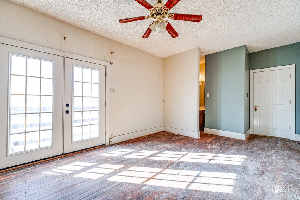 12315 Dove Creek Lane West Property Photo 24