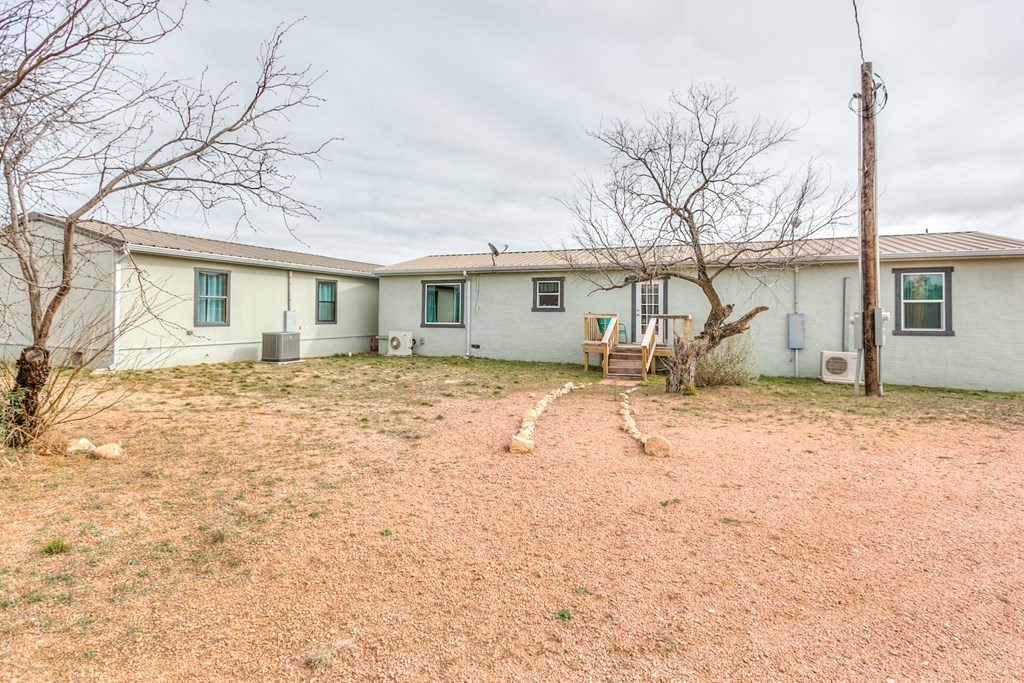 10480 San Clemente Dr Property Photo 28