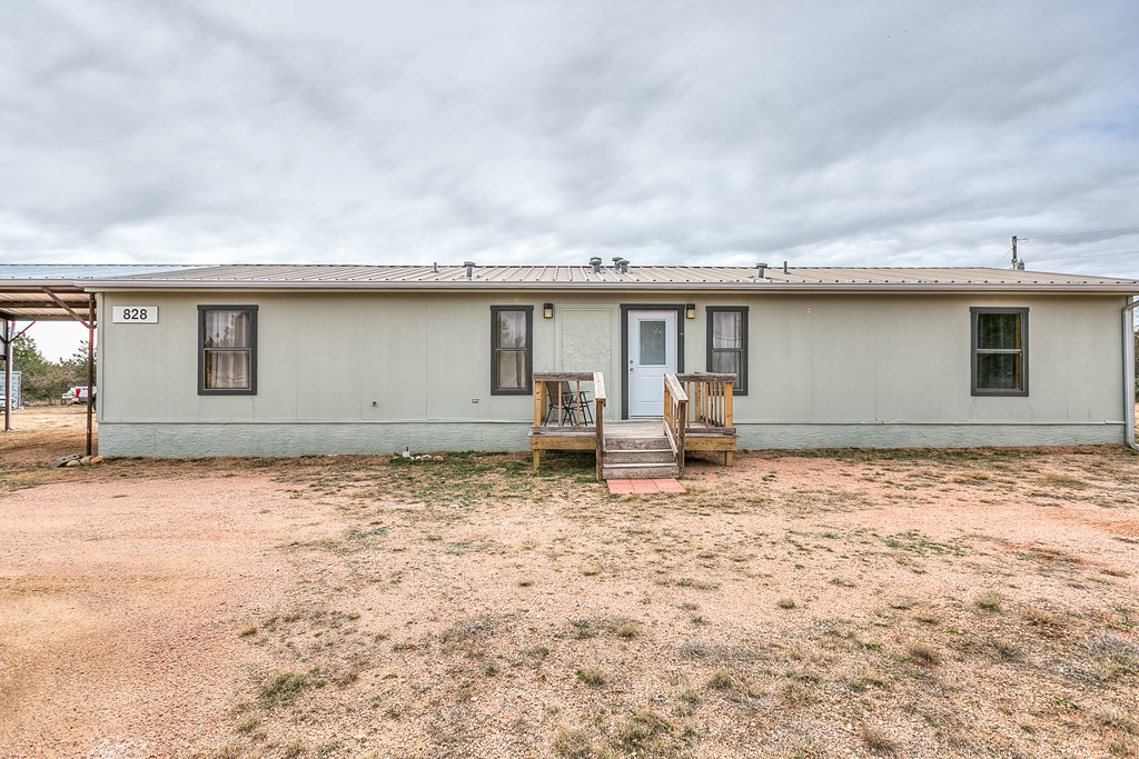10480 San Clemente Dr Property Photo 29