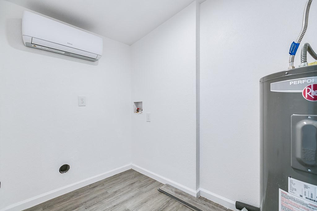 213 N Pope St Property Photo 19