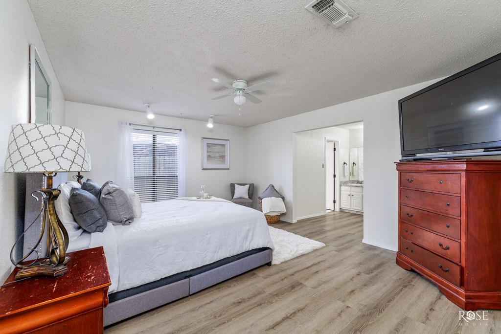 1216 Ricks Court Property Photo 11