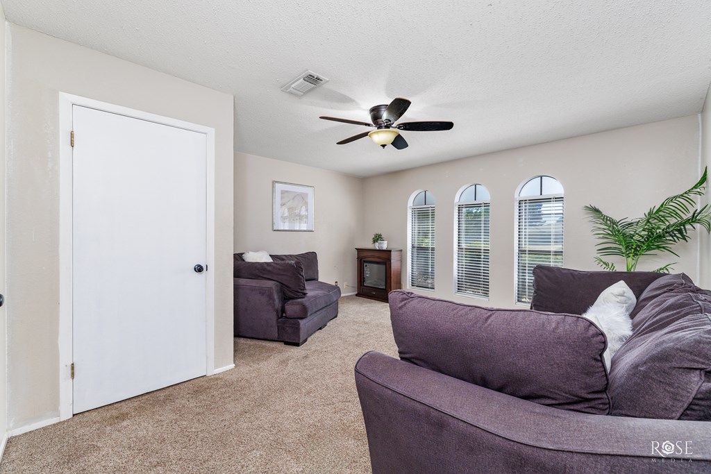 1216 Ricks Court Property Photo 18