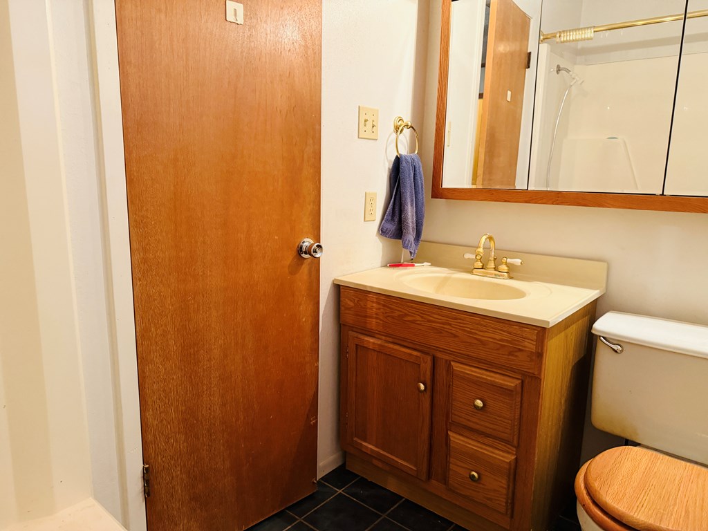 120 Parkwood Dr Property Photo 8