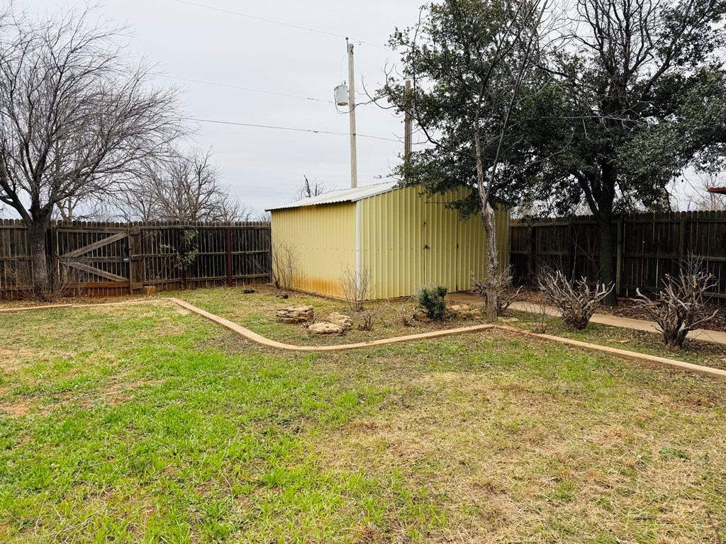 120 Parkwood Dr Property Photo 10