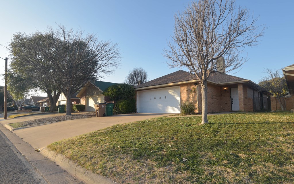 1622 Utah Ave Property Photo 2