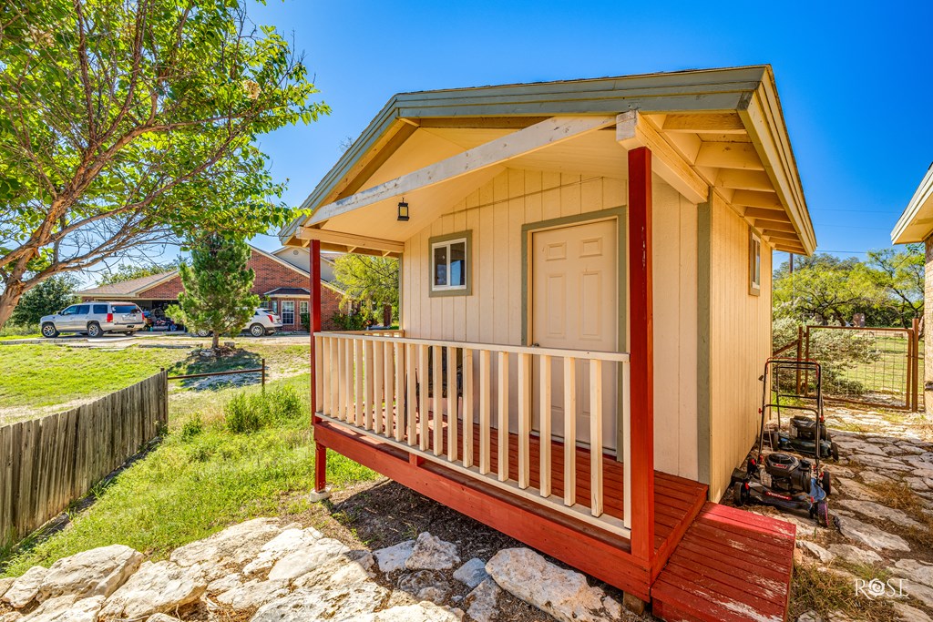 3022 Venado Court Property Photo 34
