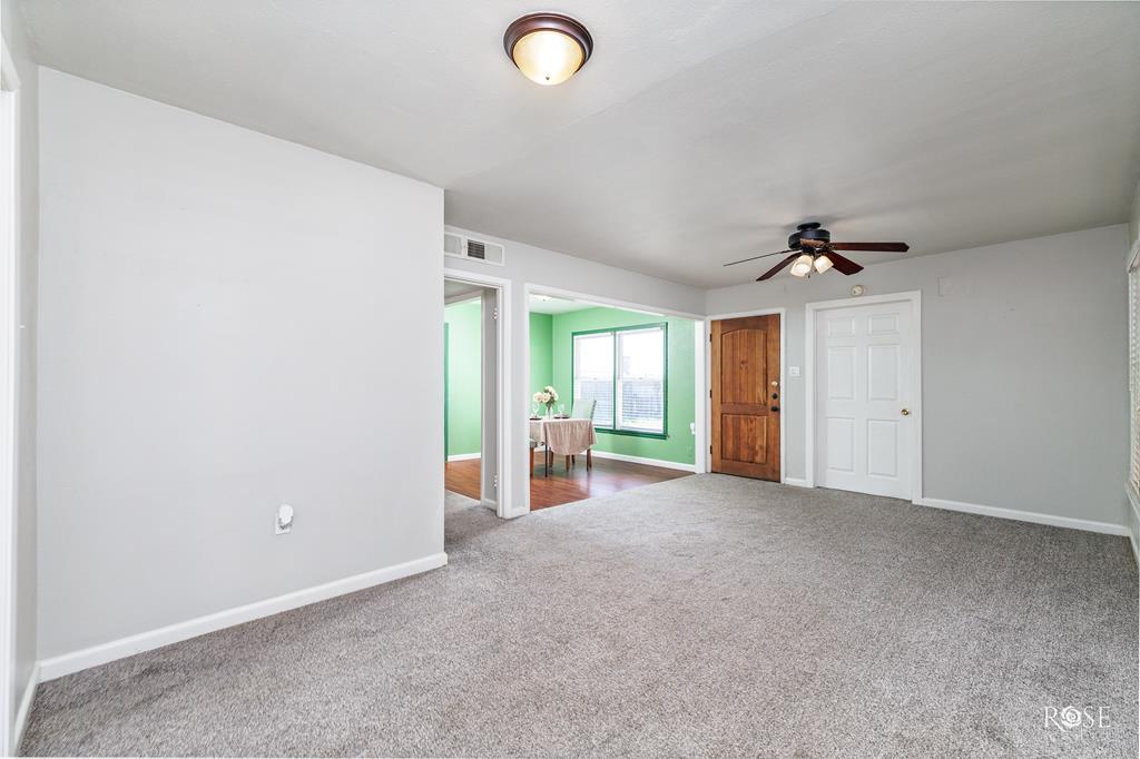 2312 W Harris Ave Property Photo 7