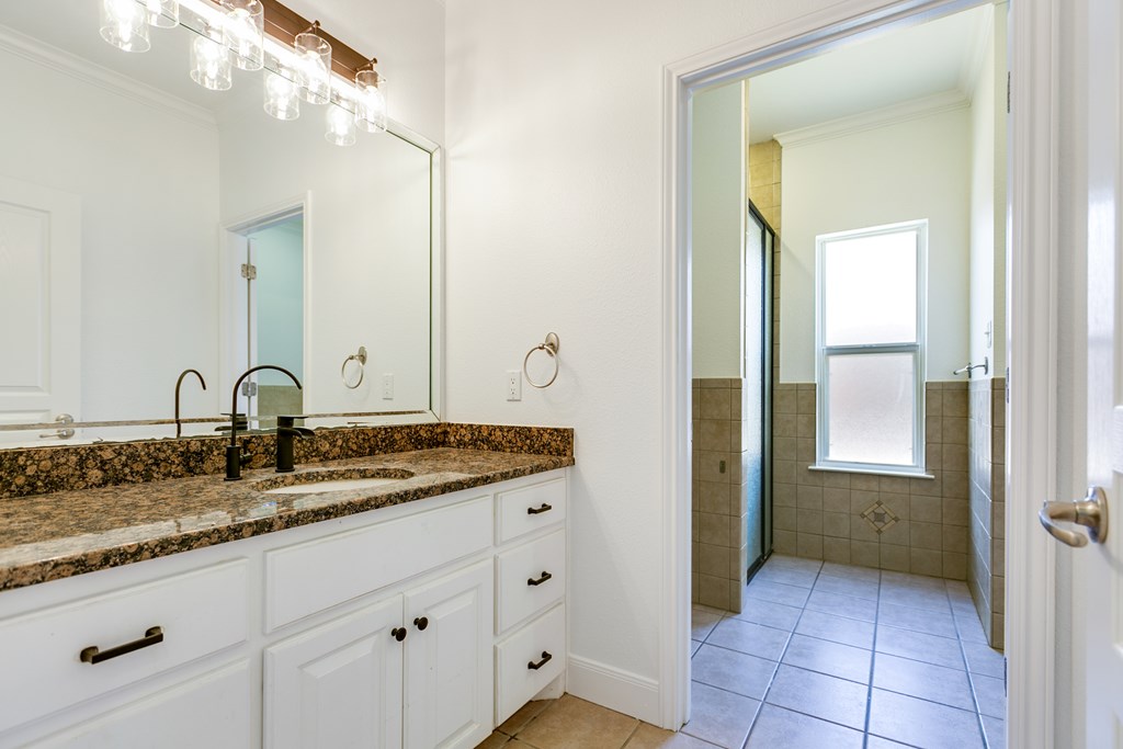 4901 N Bentwood Dr Property Photo 54