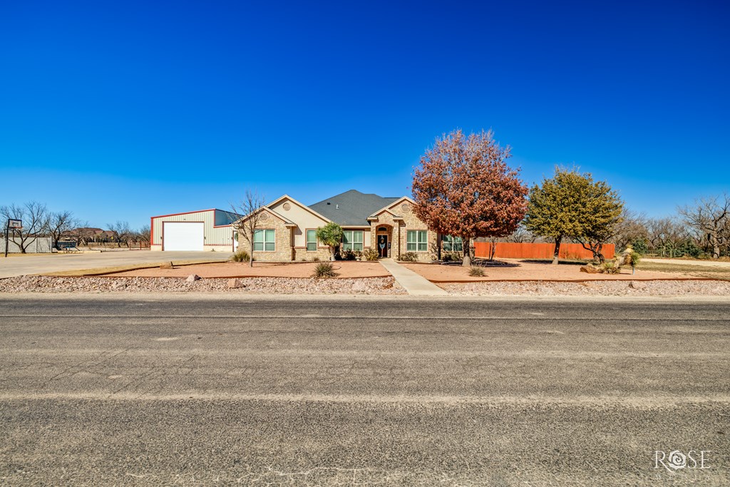8432 Bison Trail Property Photo 2