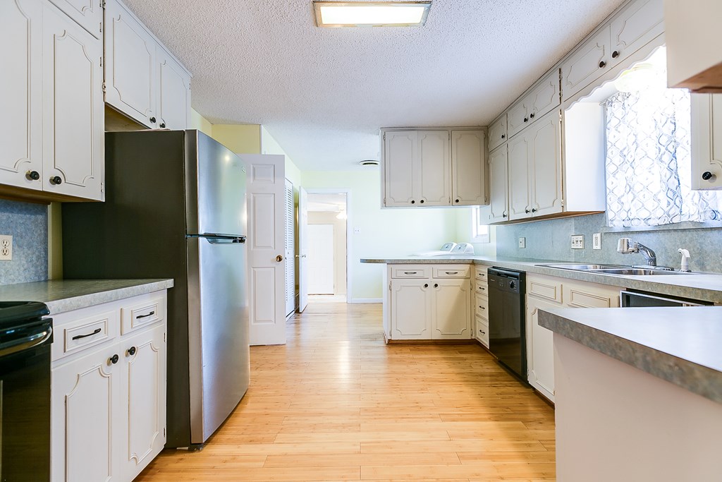 1203 8th St Property Photo 8