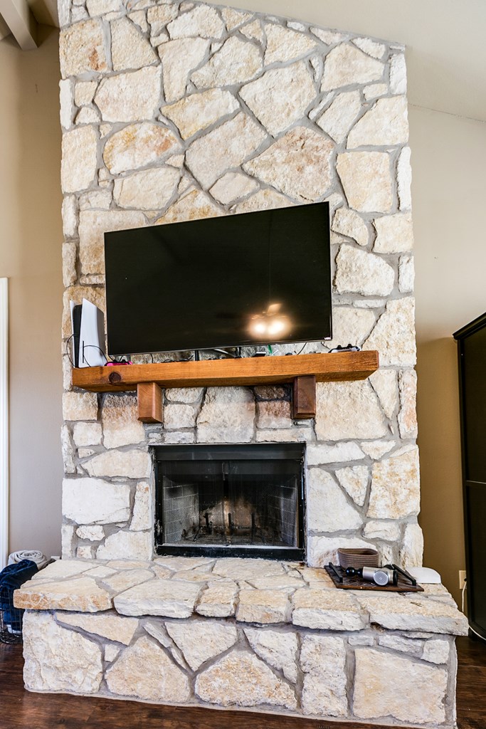 1222 Daniel St Property Photo 10