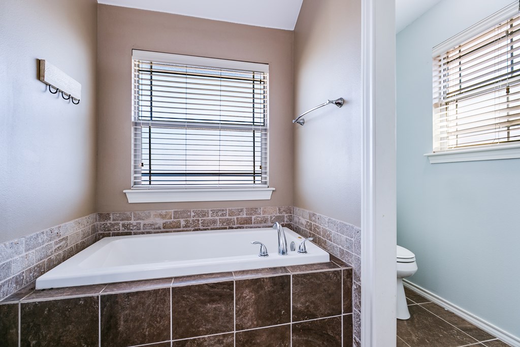 1222 Daniel St Property Photo 20