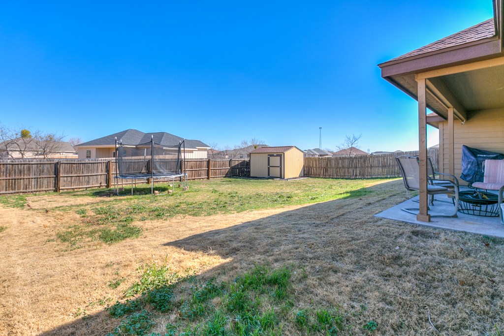 1222 Daniel St Property Photo 27