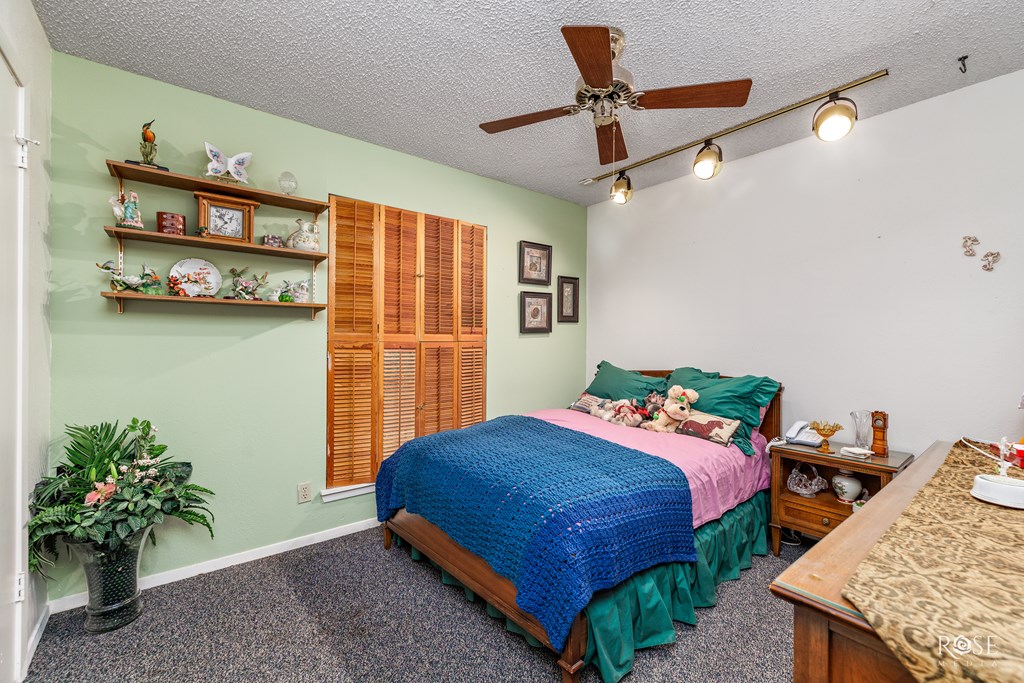 8638 Rainey Rd Property Photo 11