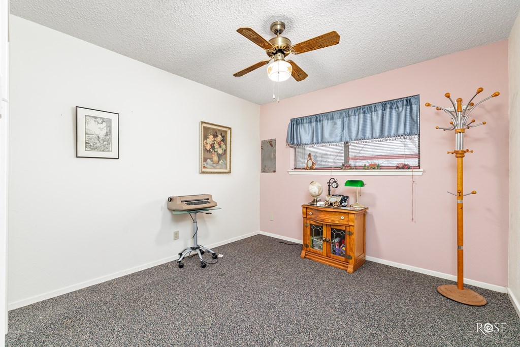 8638 Rainey Rd Property Photo 12