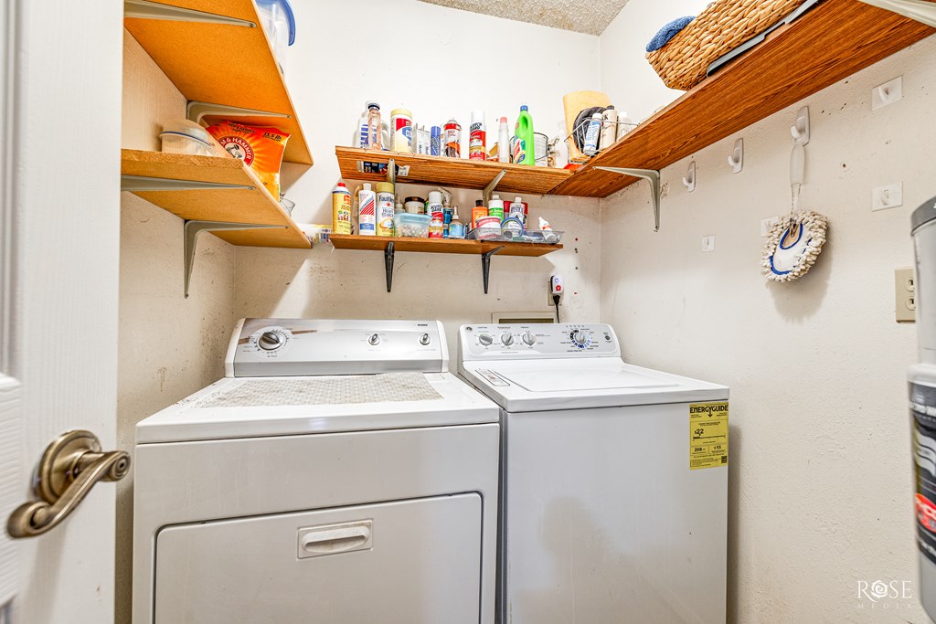 8638 Rainey Rd Property Photo 15