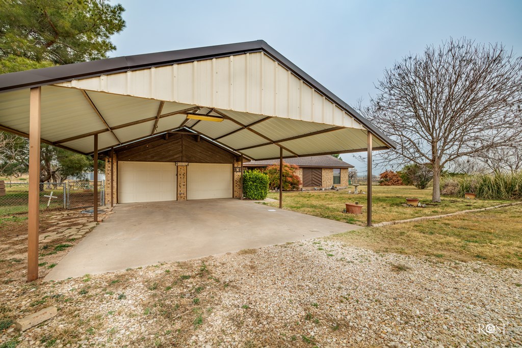 8638 Rainey Rd Property Photo 28