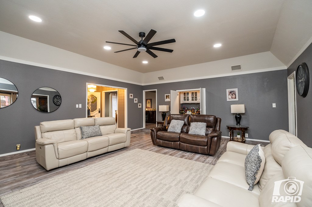 3201 Oak Mountain Trail Property Photo 8