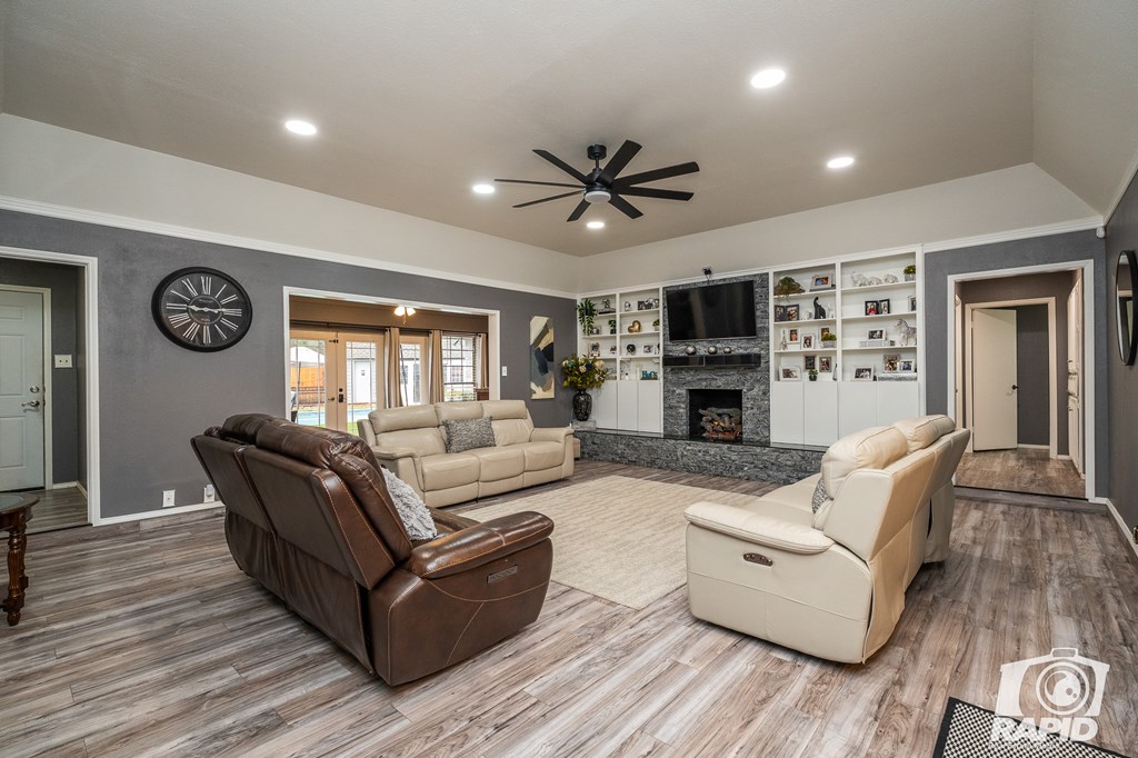3201 Oak Mountain Trail Property Photo 10