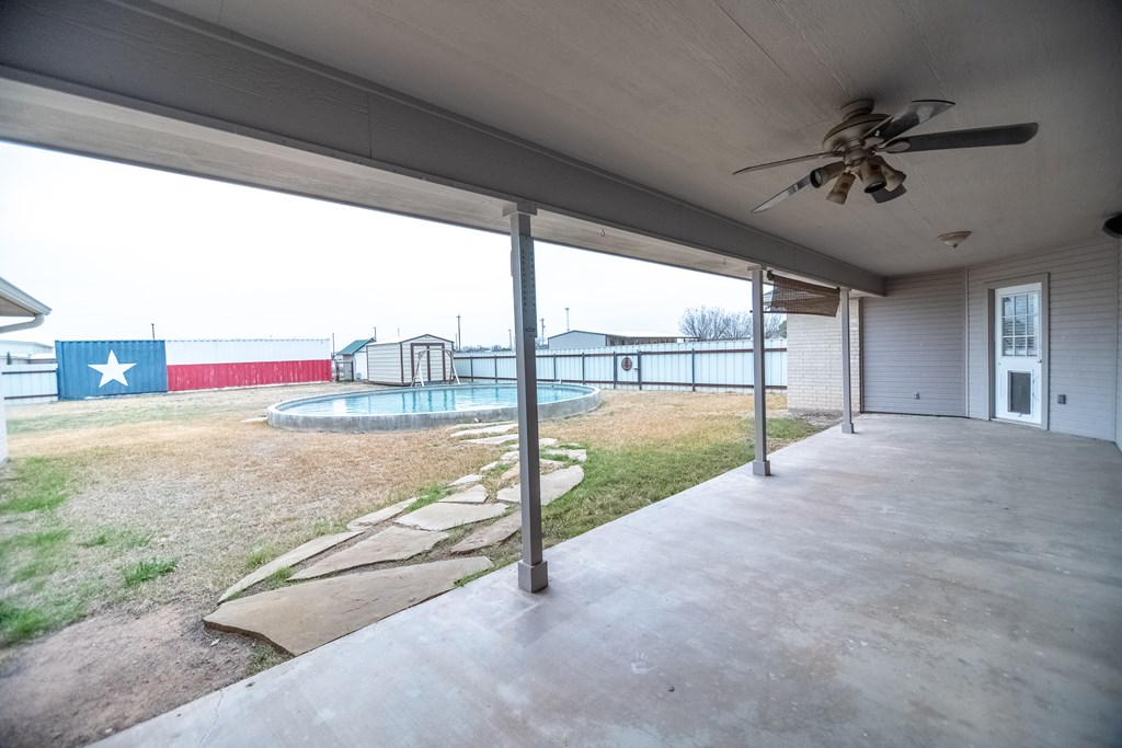 7593 Plantation Court Property Photo 16