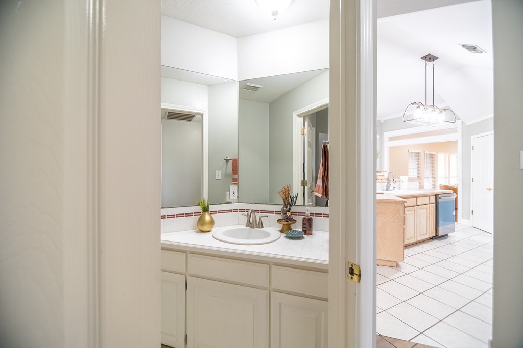 7593 Plantation Court Property Photo 19