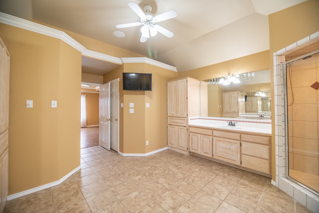 7593 Plantation Court Property Photo 25