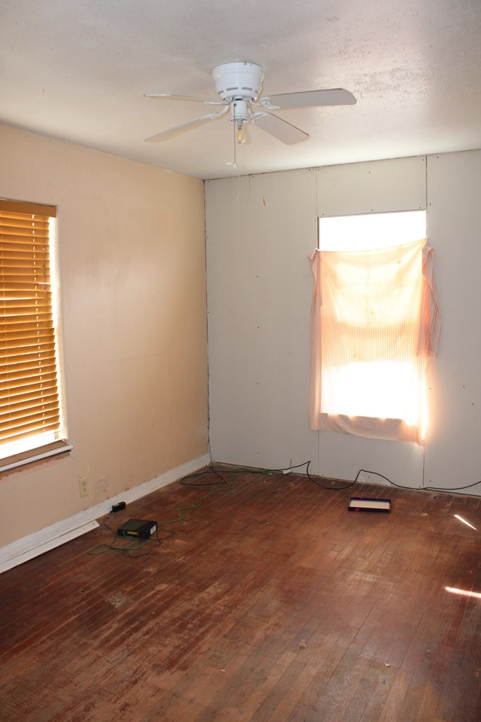 404 East Ave Property Photo 7