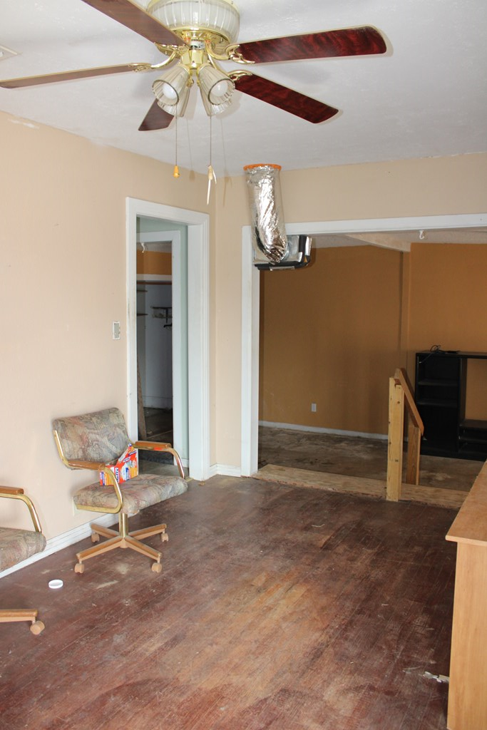 404 East Ave Property Photo 10