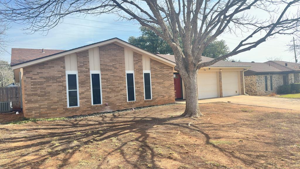 278 Amistad Rd Property Photo 2