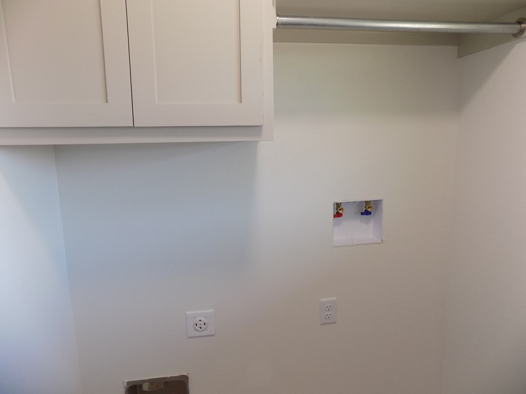 3018 Reindeer Run Property Photo 14