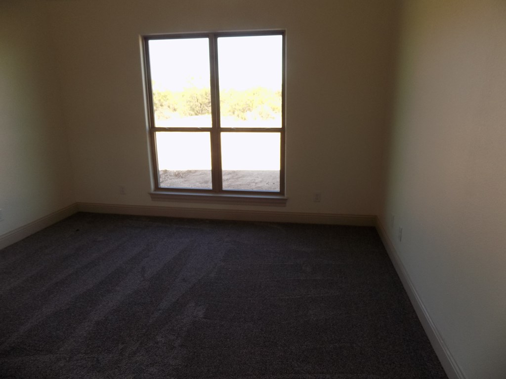 3018 Reindeer Run Property Photo 35